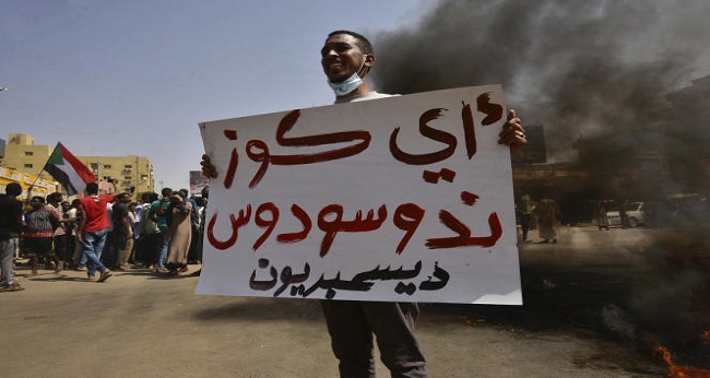 Des centaines de milliers de manifestants ont défilé au Soudan