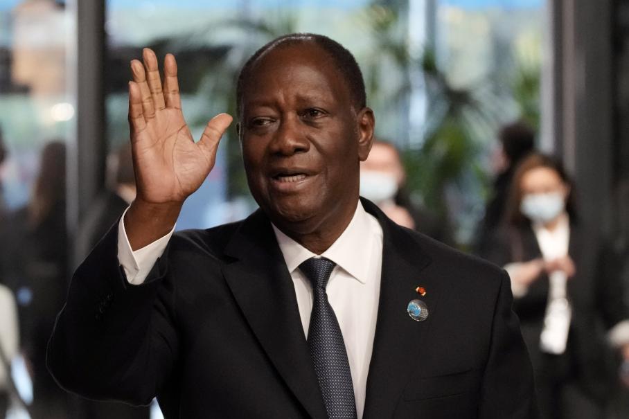 Alassane Ouattara entretient le suspens