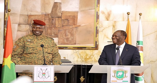 Prôner la paix et l'union entre le Burkina Faso et la Côte d'Ivoire