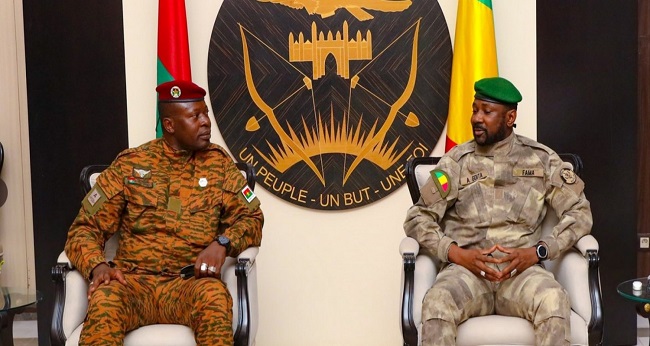 Le Mali et le Burkina Faso au sein d'une fédération