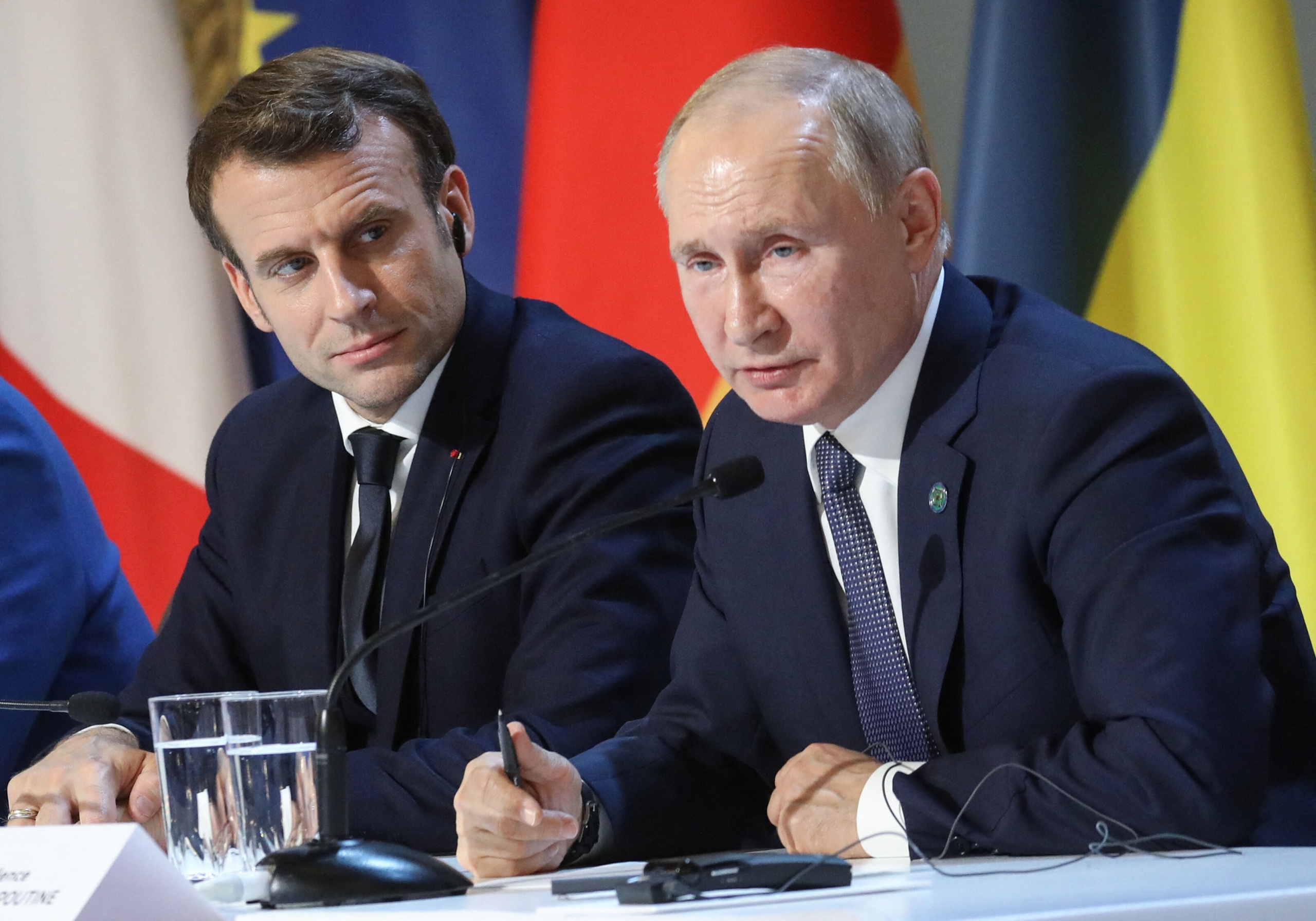 Rencontre entre Macron et Poutine