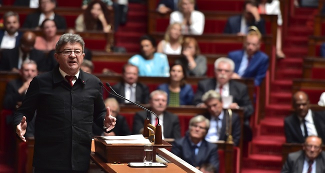 L'opposition française contre le programme de déconfinement