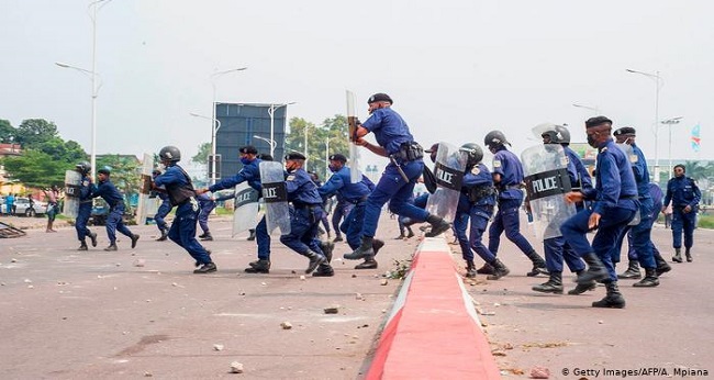 Tensions violentes à Kinshasa