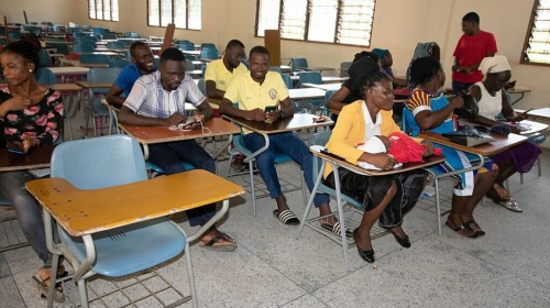 La Côte d'Ivoire s'engage dans l'apprentissage des langues étrangères