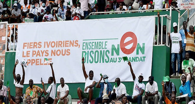 Le rassemblement des deux blocs idéologiques ivoiriens au stade