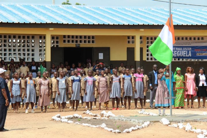 L'école ivoirienne remonte petit à petit