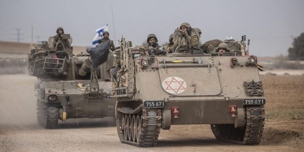 Des blindés israéliens pour lancer la contre-offensive
