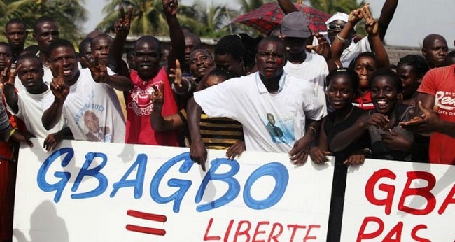 Le FPI pro-Gbagbo se lance dans l'enrôlement pour les élections